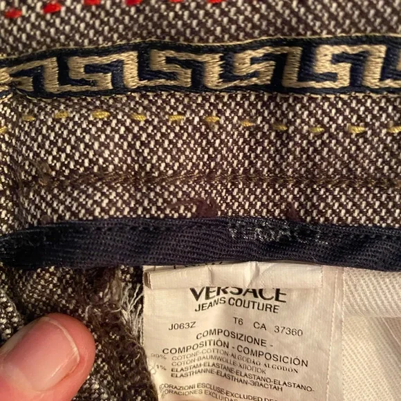 Versace - Picture 9 of 9